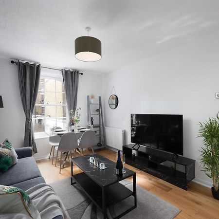 Modern One Bedroom Apartment Next To Old Street ลอนดอน ภายนอก รูปภาพ