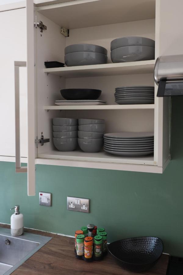 Modern One Bedroom Apartment Next To Old Street ลอนดอน ภายนอก รูปภาพ